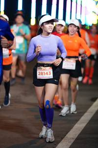 BIB: 28143
                            <button type="button" onclick="openModal(14674284)" class="btn btn-primary btn-sm float-right btn-popup" data-toggle="modal" data-target=".modal-high-quality">
                        <i class="fas fa-shopping-cart"></i> Add to Cart
                    </button>
                                            <button type="button" onclick="isThisMe(14674284, true)" class="btn btn-success btn-sm float-right btn-popup btn-isme hidden" data-toggle="tooltip" data-placement="bottom" title="นี่คือรูปของคุณใช่ไหม คลิกที่นี่เพื่อเอาเข้าอัลบั้ม">
                        <i class="fas fa-plus"></i> Add to album
                    </button>
                    <button type="button" onclick="isThisMe(14674284, false)" class="btn btn-warning btn-sm float-right btn-popup btn-isnotme hidden">
                        <i class="fas fa-ban"></i> Remove from album
                    </button>