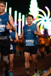 BIB: 705, 41295
                            <button type="button" onclick="openModal(14589292)" class="btn btn-primary btn-sm float-right btn-popup" data-toggle="modal" data-target=".modal-high-quality">
                        <i class="fas fa-shopping-cart"></i> Add to Cart
                    </button>
                                            <button type="button" onclick="isThisMe(14589292, true)" class="btn btn-success btn-sm float-right btn-popup btn-isme hidden" data-toggle="tooltip" data-placement="bottom" title="นี่คือรูปของคุณใช่ไหม คลิกที่นี่เพื่อเอาเข้าอัลบั้ม">
                        <i class="fas fa-plus"></i> Add to album
                    </button>
                    <button type="button" onclick="isThisMe(14589292, false)" class="btn btn-warning btn-sm float-right btn-popup btn-isnotme hidden">
                        <i class="fas fa-ban"></i> Remove from album
                    </button>