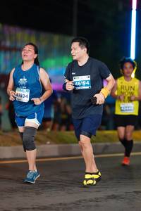 BIB: 46194, 47894
                            <button type="button" onclick="openModal(14650993)" class="btn btn-primary btn-sm float-right btn-popup" data-toggle="modal" data-target=".modal-high-quality">
                        <i class="fas fa-shopping-cart"></i> Add to Cart
                    </button>
                                            <button type="button" onclick="isThisMe(14650993, true)" class="btn btn-success btn-sm float-right btn-popup btn-isme hidden" data-toggle="tooltip" data-placement="bottom" title="นี่คือรูปของคุณใช่ไหม คลิกที่นี่เพื่อเอาเข้าอัลบั้ม">
                        <i class="fas fa-plus"></i> Add to album
                    </button>
                    <button type="button" onclick="isThisMe(14650993, false)" class="btn btn-warning btn-sm float-right btn-popup btn-isnotme hidden">
                        <i class="fas fa-ban"></i> Remove from album
                    </button>