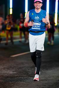 BIB: 1924
                            <button type="button" onclick="openModal(15709927)" class="btn btn-primary btn-sm float-right btn-popup" data-toggle="modal" data-target=".modal-high-quality">
                        <i class="fas fa-shopping-cart"></i> Add to Cart
                    </button>
                                            <button type="button" onclick="isThisMe(15709927, true)" class="btn btn-success btn-sm float-right btn-popup btn-isme hidden" data-toggle="tooltip" data-placement="bottom" title="นี่คือรูปของคุณใช่ไหม คลิกที่นี่เพื่อเอาเข้าอัลบั้ม">
                        <i class="fas fa-plus"></i> Add to album
                    </button>
                    <button type="button" onclick="isThisMe(15709927, false)" class="btn btn-warning btn-sm float-right btn-popup btn-isnotme hidden">
                        <i class="fas fa-ban"></i> Remove from album
                    </button>