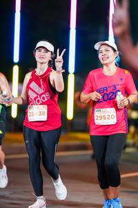 BIB: 020, 23038, 29520
                            <button type="button" onclick="openModal(15724389)" class="btn btn-primary btn-sm float-right btn-popup" data-toggle="modal" data-target=".modal-high-quality">
                        <i class="fas fa-shopping-cart"></i> Add to Cart
                    </button>
                                            <button type="button" onclick="isThisMe(15724389, true)" class="btn btn-success btn-sm float-right btn-popup btn-isme hidden" data-toggle="tooltip" data-placement="bottom" title="นี่คือรูปของคุณใช่ไหม คลิกที่นี่เพื่อเอาเข้าอัลบั้ม">
                        <i class="fas fa-plus"></i> Add to album
                    </button>
                    <button type="button" onclick="isThisMe(15724389, false)" class="btn btn-warning btn-sm float-right btn-popup btn-isnotme hidden">
                        <i class="fas fa-ban"></i> Remove from album
                    </button>