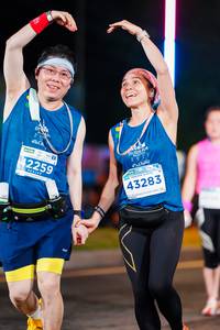 BIB: 2259, 202, 43283
                            <button type="button" onclick="openModal(15715461)" class="btn btn-primary btn-sm float-right btn-popup" data-toggle="modal" data-target=".modal-high-quality">
                        <i class="fas fa-shopping-cart"></i> Add to Cart
                    </button>
                                            <button type="button" onclick="isThisMe(15715461, true)" class="btn btn-success btn-sm float-right btn-popup btn-isme hidden" data-toggle="tooltip" data-placement="bottom" title="นี่คือรูปของคุณใช่ไหม คลิกที่นี่เพื่อเอาเข้าอัลบั้ม">
                        <i class="fas fa-plus"></i> Add to album
                    </button>
                    <button type="button" onclick="isThisMe(15715461, false)" class="btn btn-warning btn-sm float-right btn-popup btn-isnotme hidden">
                        <i class="fas fa-ban"></i> Remove from album
                    </button>