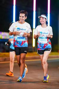BIB: 75102, 75103
                            <button type="button" onclick="openModal(15746704)" class="btn btn-primary btn-sm float-right btn-popup" data-toggle="modal" data-target=".modal-high-quality">
                        <i class="fas fa-shopping-cart"></i> Add to Cart
                    </button>
                                            <button type="button" onclick="isThisMe(15746704, true)" class="btn btn-success btn-sm float-right btn-popup btn-isme hidden" data-toggle="tooltip" data-placement="bottom" title="นี่คือรูปของคุณใช่ไหม คลิกที่นี่เพื่อเอาเข้าอัลบั้ม">
                        <i class="fas fa-plus"></i> Add to album
                    </button>
                    <button type="button" onclick="isThisMe(15746704, false)" class="btn btn-warning btn-sm float-right btn-popup btn-isnotme hidden">
                        <i class="fas fa-ban"></i> Remove from album
                    </button>