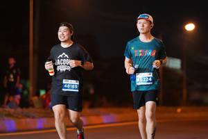 BIB: 5224, 48185
                            <button type="button" onclick="openModal(14714701)" class="btn btn-primary btn-sm float-right btn-popup" data-toggle="modal" data-target=".modal-high-quality">
                        <i class="fas fa-shopping-cart"></i> Add to Cart
                    </button>
                                            <button type="button" onclick="isThisMe(14714701, true)" class="btn btn-success btn-sm float-right btn-popup btn-isme hidden" data-toggle="tooltip" data-placement="bottom" title="นี่คือรูปของคุณใช่ไหม คลิกที่นี่เพื่อเอาเข้าอัลบั้ม">
                        <i class="fas fa-plus"></i> Add to album
                    </button>
                    <button type="button" onclick="isThisMe(14714701, false)" class="btn btn-warning btn-sm float-right btn-popup btn-isnotme hidden">
                        <i class="fas fa-ban"></i> Remove from album
                    </button>