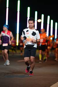 BIB: 7722
                            <button type="button" onclick="openModal(14650091)" class="btn btn-primary btn-sm float-right btn-popup" data-toggle="modal" data-target=".modal-high-quality">
                        <i class="fas fa-shopping-cart"></i> Add to Cart
                    </button>
                                            <button type="button" onclick="isThisMe(14650091, true)" class="btn btn-success btn-sm float-right btn-popup btn-isme hidden" data-toggle="tooltip" data-placement="bottom" title="นี่คือรูปของคุณใช่ไหม คลิกที่นี่เพื่อเอาเข้าอัลบั้ม">
                        <i class="fas fa-plus"></i> Add to album
                    </button>
                    <button type="button" onclick="isThisMe(14650091, false)" class="btn btn-warning btn-sm float-right btn-popup btn-isnotme hidden">
                        <i class="fas fa-ban"></i> Remove from album
                    </button>