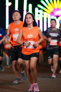 BIB: 275
                            <button type="button" onclick="openModal(14695500)" class="btn btn-primary btn-sm float-right btn-popup" data-toggle="modal" data-target=".modal-high-quality">
                        <i class="fas fa-shopping-cart"></i> Add to Cart
                    </button>
                                            <button type="button" onclick="isThisMe(14695500, true)" class="btn btn-success btn-sm float-right btn-popup btn-isme hidden" data-toggle="tooltip" data-placement="bottom" title="นี่คือรูปของคุณใช่ไหม คลิกที่นี่เพื่อเอาเข้าอัลบั้ม">
                        <i class="fas fa-plus"></i> Add to album
                    </button>
                    <button type="button" onclick="isThisMe(14695500, false)" class="btn btn-warning btn-sm float-right btn-popup btn-isnotme hidden">
                        <i class="fas fa-ban"></i> Remove from album
                    </button>