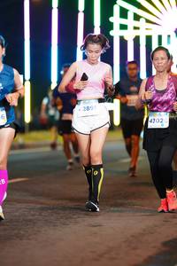 BIB: 2895, 43026
                            <button type="button" onclick="openModal(14604914)" class="btn btn-primary btn-sm float-right btn-popup" data-toggle="modal" data-target=".modal-high-quality">
                        <i class="fas fa-shopping-cart"></i> Add to Cart
                    </button>
                                            <button type="button" onclick="isThisMe(14604914, true)" class="btn btn-success btn-sm float-right btn-popup btn-isme hidden" data-toggle="tooltip" data-placement="bottom" title="นี่คือรูปของคุณใช่ไหม คลิกที่นี่เพื่อเอาเข้าอัลบั้ม">
                        <i class="fas fa-plus"></i> Add to album
                    </button>
                    <button type="button" onclick="isThisMe(14604914, false)" class="btn btn-warning btn-sm float-right btn-popup btn-isnotme hidden">
                        <i class="fas fa-ban"></i> Remove from album
                    </button>