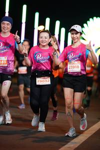 BIB: 583, 23918, 29032
                            <button type="button" onclick="openModal(14707174)" class="btn btn-primary btn-sm float-right btn-popup" data-toggle="modal" data-target=".modal-high-quality">
                        <i class="fas fa-shopping-cart"></i> Add to Cart
                    </button>
                                            <button type="button" onclick="isThisMe(14707174, true)" class="btn btn-success btn-sm float-right btn-popup btn-isme hidden" data-toggle="tooltip" data-placement="bottom" title="นี่คือรูปของคุณใช่ไหม คลิกที่นี่เพื่อเอาเข้าอัลบั้ม">
                        <i class="fas fa-plus"></i> Add to album
                    </button>
                    <button type="button" onclick="isThisMe(14707174, false)" class="btn btn-warning btn-sm float-right btn-popup btn-isnotme hidden">
                        <i class="fas fa-ban"></i> Remove from album
                    </button>