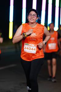 BIB: 2021, 24044
                            <button type="button" onclick="openModal(14687490)" class="btn btn-primary btn-sm float-right btn-popup" data-toggle="modal" data-target=".modal-high-quality">
                        <i class="fas fa-shopping-cart"></i> Add to Cart
                    </button>
                                            <button type="button" onclick="isThisMe(14687490, true)" class="btn btn-success btn-sm float-right btn-popup btn-isme hidden" data-toggle="tooltip" data-placement="bottom" title="นี่คือรูปของคุณใช่ไหม คลิกที่นี่เพื่อเอาเข้าอัลบั้ม">
                        <i class="fas fa-plus"></i> Add to album
                    </button>
                    <button type="button" onclick="isThisMe(14687490, false)" class="btn btn-warning btn-sm float-right btn-popup btn-isnotme hidden">
                        <i class="fas fa-ban"></i> Remove from album
                    </button>