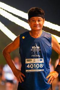 BIB: 42195, 40108
                            <button type="button" onclick="openModal(15703119)" class="btn btn-primary btn-sm float-right btn-popup" data-toggle="modal" data-target=".modal-high-quality">
                        <i class="fas fa-shopping-cart"></i> Add to Cart
                    </button>
                                            <button type="button" onclick="isThisMe(15703119, true)" class="btn btn-success btn-sm float-right btn-popup btn-isme hidden" data-toggle="tooltip" data-placement="bottom" title="นี่คือรูปของคุณใช่ไหม คลิกที่นี่เพื่อเอาเข้าอัลบั้ม">
                        <i class="fas fa-plus"></i> Add to album
                    </button>
                    <button type="button" onclick="isThisMe(15703119, false)" class="btn btn-warning btn-sm float-right btn-popup btn-isnotme hidden">
                        <i class="fas fa-ban"></i> Remove from album
                    </button>