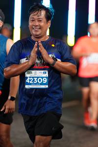 BIB: 42309
                            <button type="button" onclick="openModal(14636284)" class="btn btn-primary btn-sm float-right btn-popup" data-toggle="modal" data-target=".modal-high-quality">
                        <i class="fas fa-shopping-cart"></i> Add to Cart
                    </button>
                                            <button type="button" onclick="isThisMe(14636284, true)" class="btn btn-success btn-sm float-right btn-popup btn-isme hidden" data-toggle="tooltip" data-placement="bottom" title="นี่คือรูปของคุณใช่ไหม คลิกที่นี่เพื่อเอาเข้าอัลบั้ม">
                        <i class="fas fa-plus"></i> Add to album
                    </button>
                    <button type="button" onclick="isThisMe(14636284, false)" class="btn btn-warning btn-sm float-right btn-popup btn-isnotme hidden">
                        <i class="fas fa-ban"></i> Remove from album
                    </button>