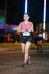 BIB: 4325
                            <button type="button" onclick="openModal(14607476)" class="btn btn-primary btn-sm float-right btn-popup" data-toggle="modal" data-target=".modal-high-quality">
                        <i class="fas fa-shopping-cart"></i> Add to Cart
                    </button>
                                            <button type="button" onclick="isThisMe(14607476, true)" class="btn btn-success btn-sm float-right btn-popup btn-isme hidden" data-toggle="tooltip" data-placement="bottom" title="นี่คือรูปของคุณใช่ไหม คลิกที่นี่เพื่อเอาเข้าอัลบั้ม">
                        <i class="fas fa-plus"></i> Add to album
                    </button>
                    <button type="button" onclick="isThisMe(14607476, false)" class="btn btn-warning btn-sm float-right btn-popup btn-isnotme hidden">
                        <i class="fas fa-ban"></i> Remove from album
                    </button>