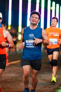 BIB: 202, 0077, 41803
                            <button type="button" onclick="openModal(15710992)" class="btn btn-primary btn-sm float-right btn-popup" data-toggle="modal" data-target=".modal-high-quality">
                        <i class="fas fa-shopping-cart"></i> Add to Cart
                    </button>
                                            <button type="button" onclick="isThisMe(15710992, true)" class="btn btn-success btn-sm float-right btn-popup btn-isme hidden" data-toggle="tooltip" data-placement="bottom" title="นี่คือรูปของคุณใช่ไหม คลิกที่นี่เพื่อเอาเข้าอัลบั้ม">
                        <i class="fas fa-plus"></i> Add to album
                    </button>
                    <button type="button" onclick="isThisMe(15710992, false)" class="btn btn-warning btn-sm float-right btn-popup btn-isnotme hidden">
                        <i class="fas fa-ban"></i> Remove from album
                    </button>