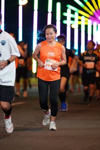 BIB: 284
                            <button type="button" onclick="openModal(14685916)" class="btn btn-primary btn-sm float-right btn-popup" data-toggle="modal" data-target=".modal-high-quality">
                        <i class="fas fa-shopping-cart"></i> Add to Cart
                    </button>
                                            <button type="button" onclick="isThisMe(14685916, true)" class="btn btn-success btn-sm float-right btn-popup btn-isme hidden" data-toggle="tooltip" data-placement="bottom" title="นี่คือรูปของคุณใช่ไหม คลิกที่นี่เพื่อเอาเข้าอัลบั้ม">
                        <i class="fas fa-plus"></i> Add to album
                    </button>
                    <button type="button" onclick="isThisMe(14685916, false)" class="btn btn-warning btn-sm float-right btn-popup btn-isnotme hidden">
                        <i class="fas fa-ban"></i> Remove from album
                    </button>