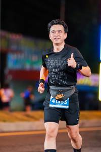 BIB: 41553
                            <button type="button" onclick="openModal(15719758)" class="btn btn-primary btn-sm float-right btn-popup" data-toggle="modal" data-target=".modal-high-quality">
                        <i class="fas fa-shopping-cart"></i> Add to Cart
                    </button>
                                            <button type="button" onclick="isThisMe(15719758, true)" class="btn btn-success btn-sm float-right btn-popup btn-isme hidden" data-toggle="tooltip" data-placement="bottom" title="นี่คือรูปของคุณใช่ไหม คลิกที่นี่เพื่อเอาเข้าอัลบั้ม">
                        <i class="fas fa-plus"></i> Add to album
                    </button>
                    <button type="button" onclick="isThisMe(15719758, false)" class="btn btn-warning btn-sm float-right btn-popup btn-isnotme hidden">
                        <i class="fas fa-ban"></i> Remove from album
                    </button>