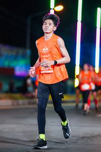 BIB: 22124
                            <button type="button" onclick="openModal(15695693)" class="btn btn-primary btn-sm float-right btn-popup" data-toggle="modal" data-target=".modal-high-quality">
                        <i class="fas fa-shopping-cart"></i> Add to Cart
                    </button>
                                            <button type="button" onclick="isThisMe(15695693, true)" class="btn btn-success btn-sm float-right btn-popup btn-isme hidden" data-toggle="tooltip" data-placement="bottom" title="นี่คือรูปของคุณใช่ไหม คลิกที่นี่เพื่อเอาเข้าอัลบั้ม">
                        <i class="fas fa-plus"></i> Add to album
                    </button>
                    <button type="button" onclick="isThisMe(15695693, false)" class="btn btn-warning btn-sm float-right btn-popup btn-isnotme hidden">
                        <i class="fas fa-ban"></i> Remove from album
                    </button>