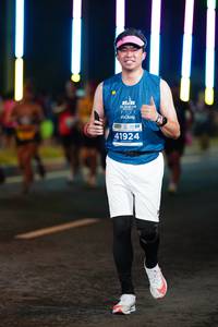 BIB: 102, 41924
                            <button type="button" onclick="openModal(14631994)" class="btn btn-primary btn-sm float-right btn-popup" data-toggle="modal" data-target=".modal-high-quality">
                        <i class="fas fa-shopping-cart"></i> Add to Cart
                    </button>
                                            <button type="button" onclick="isThisMe(14631994, true)" class="btn btn-success btn-sm float-right btn-popup btn-isme hidden" data-toggle="tooltip" data-placement="bottom" title="นี่คือรูปของคุณใช่ไหม คลิกที่นี่เพื่อเอาเข้าอัลบั้ม">
                        <i class="fas fa-plus"></i> Add to album
                    </button>
                    <button type="button" onclick="isThisMe(14631994, false)" class="btn btn-warning btn-sm float-right btn-popup btn-isnotme hidden">
                        <i class="fas fa-ban"></i> Remove from album
                    </button>