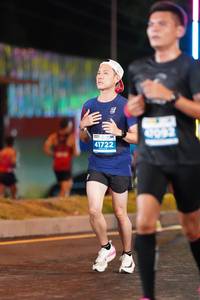 BIB: 41722
                            <button type="button" onclick="openModal(14531868)" class="btn btn-primary btn-sm float-right btn-popup" data-toggle="modal" data-target=".modal-high-quality">
                        <i class="fas fa-shopping-cart"></i> Add to Cart
                    </button>
                                            <button type="button" onclick="isThisMe(14531868, true)" class="btn btn-success btn-sm float-right btn-popup btn-isme hidden" data-toggle="tooltip" data-placement="bottom" title="นี่คือรูปของคุณใช่ไหม คลิกที่นี่เพื่อเอาเข้าอัลบั้ม">
                        <i class="fas fa-plus"></i> Add to album
                    </button>
                    <button type="button" onclick="isThisMe(14531868, false)" class="btn btn-warning btn-sm float-right btn-popup btn-isnotme hidden">
                        <i class="fas fa-ban"></i> Remove from album
                    </button>