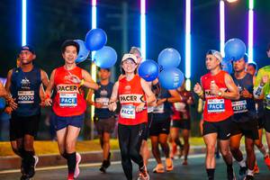 BIB: 40070, 42376
                            <button type="button" onclick="openModal(15705079)" class="btn btn-primary btn-sm float-right btn-popup" data-toggle="modal" data-target=".modal-high-quality">
                        <i class="fas fa-shopping-cart"></i> Add to Cart
                    </button>
                                            <button type="button" onclick="isThisMe(15705079, true)" class="btn btn-success btn-sm float-right btn-popup btn-isme hidden" data-toggle="tooltip" data-placement="bottom" title="นี่คือรูปของคุณใช่ไหม คลิกที่นี่เพื่อเอาเข้าอัลบั้ม">
                        <i class="fas fa-plus"></i> Add to album
                    </button>
                    <button type="button" onclick="isThisMe(15705079, false)" class="btn btn-warning btn-sm float-right btn-popup btn-isnotme hidden">
                        <i class="fas fa-ban"></i> Remove from album
                    </button>