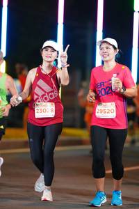 BIB: 202, 230, 29520
                            <button type="button" onclick="openModal(14724480)" class="btn btn-primary btn-sm float-right btn-popup" data-toggle="modal" data-target=".modal-high-quality">
                        <i class="fas fa-shopping-cart"></i> Add to Cart
                    </button>
                                            <button type="button" onclick="isThisMe(14724480, true)" class="btn btn-success btn-sm float-right btn-popup btn-isme hidden" data-toggle="tooltip" data-placement="bottom" title="นี่คือรูปของคุณใช่ไหม คลิกที่นี่เพื่อเอาเข้าอัลบั้ม">
                        <i class="fas fa-plus"></i> Add to album
                    </button>
                    <button type="button" onclick="isThisMe(14724480, false)" class="btn btn-warning btn-sm float-right btn-popup btn-isnotme hidden">
                        <i class="fas fa-ban"></i> Remove from album
                    </button>