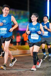 BIB: 41764, 43134
                            <button type="button" onclick="openModal(15714174)" class="btn btn-primary btn-sm float-right btn-popup" data-toggle="modal" data-target=".modal-high-quality">
                        <i class="fas fa-shopping-cart"></i> Add to Cart
                    </button>
                                            <button type="button" onclick="isThisMe(15714174, true)" class="btn btn-success btn-sm float-right btn-popup btn-isme hidden" data-toggle="tooltip" data-placement="bottom" title="นี่คือรูปของคุณใช่ไหม คลิกที่นี่เพื่อเอาเข้าอัลบั้ม">
                        <i class="fas fa-plus"></i> Add to album
                    </button>
                    <button type="button" onclick="isThisMe(15714174, false)" class="btn btn-warning btn-sm float-right btn-popup btn-isnotme hidden">
                        <i class="fas fa-ban"></i> Remove from album
                    </button>