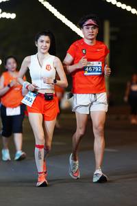 BIB: 46792, 982
                            <button type="button" onclick="openModal(14950657)" class="btn btn-primary btn-sm float-right btn-popup" data-toggle="modal" data-target=".modal-high-quality">
                        <i class="fas fa-shopping-cart"></i> Add to Cart
                    </button>
                                            <button type="button" onclick="isThisMe(14950657, true)" class="btn btn-success btn-sm float-right btn-popup btn-isme hidden" data-toggle="tooltip" data-placement="bottom" title="นี่คือรูปของคุณใช่ไหม คลิกที่นี่เพื่อเอาเข้าอัลบั้ม">
                        <i class="fas fa-plus"></i> Add to album
                    </button>
                    <button type="button" onclick="isThisMe(14950657, false)" class="btn btn-warning btn-sm float-right btn-popup btn-isnotme hidden">
                        <i class="fas fa-ban"></i> Remove from album
                    </button>