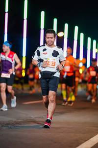 BIB: 222
                            <button type="button" onclick="openModal(15695271)" class="btn btn-primary btn-sm float-right btn-popup" data-toggle="modal" data-target=".modal-high-quality">
                        <i class="fas fa-shopping-cart"></i> Add to Cart
                    </button>
                                            <button type="button" onclick="isThisMe(15695271, true)" class="btn btn-success btn-sm float-right btn-popup btn-isme hidden" data-toggle="tooltip" data-placement="bottom" title="นี่คือรูปของคุณใช่ไหม คลิกที่นี่เพื่อเอาเข้าอัลบั้ม">
                        <i class="fas fa-plus"></i> Add to album
                    </button>
                    <button type="button" onclick="isThisMe(15695271, false)" class="btn btn-warning btn-sm float-right btn-popup btn-isnotme hidden">
                        <i class="fas fa-ban"></i> Remove from album
                    </button>