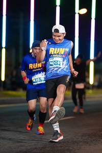 BIB: 400, 4257
                            <button type="button" onclick="openModal(14660875)" class="btn btn-primary btn-sm float-right btn-popup" data-toggle="modal" data-target=".modal-high-quality">
                        <i class="fas fa-shopping-cart"></i> Add to Cart
                    </button>
                                            <button type="button" onclick="isThisMe(14660875, true)" class="btn btn-success btn-sm float-right btn-popup btn-isme hidden" data-toggle="tooltip" data-placement="bottom" title="นี่คือรูปของคุณใช่ไหม คลิกที่นี่เพื่อเอาเข้าอัลบั้ม">
                        <i class="fas fa-plus"></i> Add to album
                    </button>
                    <button type="button" onclick="isThisMe(14660875, false)" class="btn btn-warning btn-sm float-right btn-popup btn-isnotme hidden">
                        <i class="fas fa-ban"></i> Remove from album
                    </button>