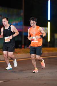 BIB: 27334, 25630
                            <button type="button" onclick="openModal(14827300)" class="btn btn-primary btn-sm float-right btn-popup" data-toggle="modal" data-target=".modal-high-quality">
                        <i class="fas fa-shopping-cart"></i> Add to Cart
                    </button>
                                            <button type="button" onclick="isThisMe(14827300, true)" class="btn btn-success btn-sm float-right btn-popup btn-isme hidden" data-toggle="tooltip" data-placement="bottom" title="นี่คือรูปของคุณใช่ไหม คลิกที่นี่เพื่อเอาเข้าอัลบั้ม">
                        <i class="fas fa-plus"></i> Add to album
                    </button>
                    <button type="button" onclick="isThisMe(14827300, false)" class="btn btn-warning btn-sm float-right btn-popup btn-isnotme hidden">
                        <i class="fas fa-ban"></i> Remove from album
                    </button>