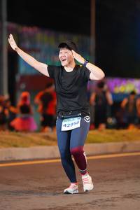 BIB: 42958
                            <button type="button" onclick="openModal(14661783)" class="btn btn-primary btn-sm float-right btn-popup" data-toggle="modal" data-target=".modal-high-quality">
                        <i class="fas fa-shopping-cart"></i> Add to Cart
                    </button>
                                            <button type="button" onclick="isThisMe(14661783, true)" class="btn btn-success btn-sm float-right btn-popup btn-isme hidden" data-toggle="tooltip" data-placement="bottom" title="นี่คือรูปของคุณใช่ไหม คลิกที่นี่เพื่อเอาเข้าอัลบั้ม">
                        <i class="fas fa-plus"></i> Add to album
                    </button>
                    <button type="button" onclick="isThisMe(14661783, false)" class="btn btn-warning btn-sm float-right btn-popup btn-isnotme hidden">
                        <i class="fas fa-ban"></i> Remove from album
                    </button>