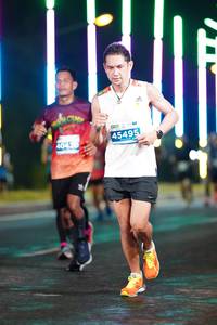 BIB: 40420, 45495
                            <button type="button" onclick="openModal(14543958)" class="btn btn-primary btn-sm float-right btn-popup" data-toggle="modal" data-target=".modal-high-quality">
                        <i class="fas fa-shopping-cart"></i> Add to Cart
                    </button>
                                            <button type="button" onclick="isThisMe(14543958, true)" class="btn btn-success btn-sm float-right btn-popup btn-isme hidden" data-toggle="tooltip" data-placement="bottom" title="นี่คือรูปของคุณใช่ไหม คลิกที่นี่เพื่อเอาเข้าอัลบั้ม">
                        <i class="fas fa-plus"></i> Add to album
                    </button>
                    <button type="button" onclick="isThisMe(14543958, false)" class="btn btn-warning btn-sm float-right btn-popup btn-isnotme hidden">
                        <i class="fas fa-ban"></i> Remove from album
                    </button>