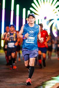 BIB: 202, 41939
                            <button type="button" onclick="openModal(15708412)" class="btn btn-primary btn-sm float-right btn-popup" data-toggle="modal" data-target=".modal-high-quality">
                        <i class="fas fa-shopping-cart"></i> Add to Cart
                    </button>
                                            <button type="button" onclick="isThisMe(15708412, true)" class="btn btn-success btn-sm float-right btn-popup btn-isme hidden" data-toggle="tooltip" data-placement="bottom" title="นี่คือรูปของคุณใช่ไหม คลิกที่นี่เพื่อเอาเข้าอัลบั้ม">
                        <i class="fas fa-plus"></i> Add to album
                    </button>
                    <button type="button" onclick="isThisMe(15708412, false)" class="btn btn-warning btn-sm float-right btn-popup btn-isnotme hidden">
                        <i class="fas fa-ban"></i> Remove from album
                    </button>