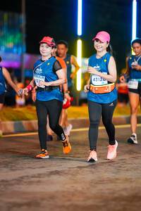 BIB: 4312, 011
                            <button type="button" onclick="openModal(15715532)" class="btn btn-primary btn-sm float-right btn-popup" data-toggle="modal" data-target=".modal-high-quality">
                        <i class="fas fa-shopping-cart"></i> Add to Cart
                    </button>
                                            <button type="button" onclick="isThisMe(15715532, true)" class="btn btn-success btn-sm float-right btn-popup btn-isme hidden" data-toggle="tooltip" data-placement="bottom" title="นี่คือรูปของคุณใช่ไหม คลิกที่นี่เพื่อเอาเข้าอัลบั้ม">
                        <i class="fas fa-plus"></i> Add to album
                    </button>
                    <button type="button" onclick="isThisMe(15715532, false)" class="btn btn-warning btn-sm float-right btn-popup btn-isnotme hidden">
                        <i class="fas fa-ban"></i> Remove from album
                    </button>