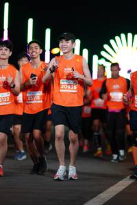 BIB: 20935, 5122, 25115
                            <button type="button" onclick="openModal(14651000)" class="btn btn-primary btn-sm float-right btn-popup" data-toggle="modal" data-target=".modal-high-quality">
                        <i class="fas fa-shopping-cart"></i> Add to Cart
                    </button>
                                            <button type="button" onclick="isThisMe(14651000, true)" class="btn btn-success btn-sm float-right btn-popup btn-isme hidden" data-toggle="tooltip" data-placement="bottom" title="นี่คือรูปของคุณใช่ไหม คลิกที่นี่เพื่อเอาเข้าอัลบั้ม">
                        <i class="fas fa-plus"></i> Add to album
                    </button>
                    <button type="button" onclick="isThisMe(14651000, false)" class="btn btn-warning btn-sm float-right btn-popup btn-isnotme hidden">
                        <i class="fas fa-ban"></i> Remove from album
                    </button>