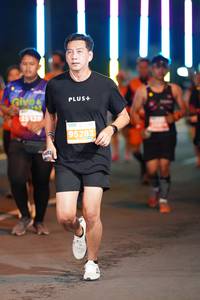 BIB: 25120, 95283
                            <button type="button" onclick="openModal(14694536)" class="btn btn-primary btn-sm float-right btn-popup" data-toggle="modal" data-target=".modal-high-quality">
                        <i class="fas fa-shopping-cart"></i> Add to Cart
                    </button>
                                            <button type="button" onclick="isThisMe(14694536, true)" class="btn btn-success btn-sm float-right btn-popup btn-isme hidden" data-toggle="tooltip" data-placement="bottom" title="นี่คือรูปของคุณใช่ไหม คลิกที่นี่เพื่อเอาเข้าอัลบั้ม">
                        <i class="fas fa-plus"></i> Add to album
                    </button>
                    <button type="button" onclick="isThisMe(14694536, false)" class="btn btn-warning btn-sm float-right btn-popup btn-isnotme hidden">
                        <i class="fas fa-ban"></i> Remove from album
                    </button>