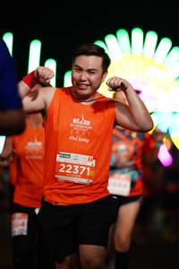 BIB: 2021, 22371
                            <button type="button" onclick="openModal(14679209)" class="btn btn-primary btn-sm float-right btn-popup" data-toggle="modal" data-target=".modal-high-quality">
                        <i class="fas fa-shopping-cart"></i> Add to Cart
                    </button>
                                            <button type="button" onclick="isThisMe(14679209, true)" class="btn btn-success btn-sm float-right btn-popup btn-isme hidden" data-toggle="tooltip" data-placement="bottom" title="นี่คือรูปของคุณใช่ไหม คลิกที่นี่เพื่อเอาเข้าอัลบั้ม">
                        <i class="fas fa-plus"></i> Add to album
                    </button>
                    <button type="button" onclick="isThisMe(14679209, false)" class="btn btn-warning btn-sm float-right btn-popup btn-isnotme hidden">
                        <i class="fas fa-ban"></i> Remove from album
                    </button>