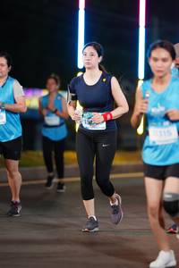 BIB: 315
                            <button type="button" onclick="openModal(14783508)" class="btn btn-primary btn-sm float-right btn-popup" data-toggle="modal" data-target=".modal-high-quality">
                        <i class="fas fa-shopping-cart"></i> Add to Cart
                    </button>
                                            <button type="button" onclick="isThisMe(14783508, true)" class="btn btn-success btn-sm float-right btn-popup btn-isme hidden" data-toggle="tooltip" data-placement="bottom" title="นี่คือรูปของคุณใช่ไหม คลิกที่นี่เพื่อเอาเข้าอัลบั้ม">
                        <i class="fas fa-plus"></i> Add to album
                    </button>
                    <button type="button" onclick="isThisMe(14783508, false)" class="btn btn-warning btn-sm float-right btn-popup btn-isnotme hidden">
                        <i class="fas fa-ban"></i> Remove from album
                    </button>