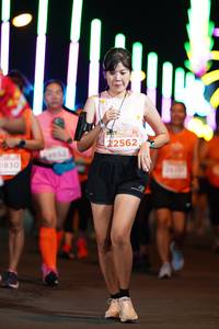 BIB: 2562, 652, 9830
                            <button type="button" onclick="openModal(14685719)" class="btn btn-primary btn-sm float-right btn-popup" data-toggle="modal" data-target=".modal-high-quality">
                        <i class="fas fa-shopping-cart"></i> Add to Cart
                    </button>
                                            <button type="button" onclick="isThisMe(14685719, true)" class="btn btn-success btn-sm float-right btn-popup btn-isme hidden" data-toggle="tooltip" data-placement="bottom" title="นี่คือรูปของคุณใช่ไหม คลิกที่นี่เพื่อเอาเข้าอัลบั้ม">
                        <i class="fas fa-plus"></i> Add to album
                    </button>
                    <button type="button" onclick="isThisMe(14685719, false)" class="btn btn-warning btn-sm float-right btn-popup btn-isnotme hidden">
                        <i class="fas fa-ban"></i> Remove from album
                    </button>