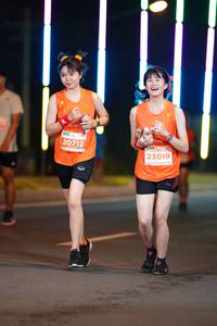 BIB: 20713, 23019
                            <button type="button" onclick="openModal(14721238)" class="btn btn-primary btn-sm float-right btn-popup" data-toggle="modal" data-target=".modal-high-quality">
                        <i class="fas fa-shopping-cart"></i> Add to Cart
                    </button>
                                            <button type="button" onclick="isThisMe(14721238, true)" class="btn btn-success btn-sm float-right btn-popup btn-isme hidden" data-toggle="tooltip" data-placement="bottom" title="นี่คือรูปของคุณใช่ไหม คลิกที่นี่เพื่อเอาเข้าอัลบั้ม">
                        <i class="fas fa-plus"></i> Add to album
                    </button>
                    <button type="button" onclick="isThisMe(14721238, false)" class="btn btn-warning btn-sm float-right btn-popup btn-isnotme hidden">
                        <i class="fas fa-ban"></i> Remove from album
                    </button>