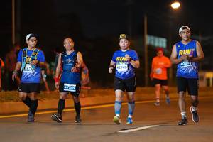 BIB: 4008, 42749, 47309
                            <button type="button" onclick="openModal(14702957)" class="btn btn-primary btn-sm float-right btn-popup" data-toggle="modal" data-target=".modal-high-quality">
                        <i class="fas fa-shopping-cart"></i> Add to Cart
                    </button>
                                            <button type="button" onclick="isThisMe(14702957, true)" class="btn btn-success btn-sm float-right btn-popup btn-isme hidden" data-toggle="tooltip" data-placement="bottom" title="นี่คือรูปของคุณใช่ไหม คลิกที่นี่เพื่อเอาเข้าอัลบั้ม">
                        <i class="fas fa-plus"></i> Add to album
                    </button>
                    <button type="button" onclick="isThisMe(14702957, false)" class="btn btn-warning btn-sm float-right btn-popup btn-isnotme hidden">
                        <i class="fas fa-ban"></i> Remove from album
                    </button>