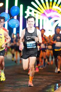 BIB: 88409
                            <button type="button" onclick="openModal(14562485)" class="btn btn-primary btn-sm float-right btn-popup" data-toggle="modal" data-target=".modal-high-quality">
                        <i class="fas fa-shopping-cart"></i> Add to Cart
                    </button>
                                            <button type="button" onclick="isThisMe(14562485, true)" class="btn btn-success btn-sm float-right btn-popup btn-isme hidden" data-toggle="tooltip" data-placement="bottom" title="นี่คือรูปของคุณใช่ไหม คลิกที่นี่เพื่อเอาเข้าอัลบั้ม">
                        <i class="fas fa-plus"></i> Add to album
                    </button>
                    <button type="button" onclick="isThisMe(14562485, false)" class="btn btn-warning btn-sm float-right btn-popup btn-isnotme hidden">
                        <i class="fas fa-ban"></i> Remove from album
                    </button>