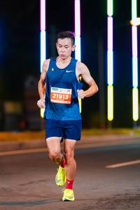 BIB: 21913
                            <button type="button" onclick="openModal(15727119)" class="btn btn-primary btn-sm float-right btn-popup" data-toggle="modal" data-target=".modal-high-quality">
                        <i class="fas fa-shopping-cart"></i> Add to Cart
                    </button>
                                            <button type="button" onclick="isThisMe(15727119, true)" class="btn btn-success btn-sm float-right btn-popup btn-isme hidden" data-toggle="tooltip" data-placement="bottom" title="นี่คือรูปของคุณใช่ไหม คลิกที่นี่เพื่อเอาเข้าอัลบั้ม">
                        <i class="fas fa-plus"></i> Add to album
                    </button>
                    <button type="button" onclick="isThisMe(15727119, false)" class="btn btn-warning btn-sm float-right btn-popup btn-isnotme hidden">
                        <i class="fas fa-ban"></i> Remove from album
                    </button>