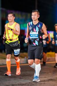 BIB: 107, 41228, 407
                            <button type="button" onclick="openModal(15715894)" class="btn btn-primary btn-sm float-right btn-popup" data-toggle="modal" data-target=".modal-high-quality">
                        <i class="fas fa-shopping-cart"></i> Add to Cart
                    </button>
                                            <button type="button" onclick="isThisMe(15715894, true)" class="btn btn-success btn-sm float-right btn-popup btn-isme hidden" data-toggle="tooltip" data-placement="bottom" title="นี่คือรูปของคุณใช่ไหม คลิกที่นี่เพื่อเอาเข้าอัลบั้ม">
                        <i class="fas fa-plus"></i> Add to album
                    </button>
                    <button type="button" onclick="isThisMe(15715894, false)" class="btn btn-warning btn-sm float-right btn-popup btn-isnotme hidden">
                        <i class="fas fa-ban"></i> Remove from album
                    </button>