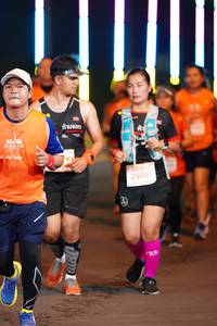 BIB: 202, 29181
                            <button type="button" onclick="openModal(14694900)" class="btn btn-primary btn-sm float-right btn-popup" data-toggle="modal" data-target=".modal-high-quality">
                        <i class="fas fa-shopping-cart"></i> Add to Cart
                    </button>
                                            <button type="button" onclick="isThisMe(14694900, true)" class="btn btn-success btn-sm float-right btn-popup btn-isme hidden" data-toggle="tooltip" data-placement="bottom" title="นี่คือรูปของคุณใช่ไหม คลิกที่นี่เพื่อเอาเข้าอัลบั้ม">
                        <i class="fas fa-plus"></i> Add to album
                    </button>
                    <button type="button" onclick="isThisMe(14694900, false)" class="btn btn-warning btn-sm float-right btn-popup btn-isnotme hidden">
                        <i class="fas fa-ban"></i> Remove from album
                    </button>