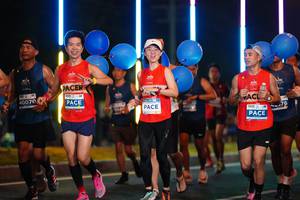 BIB: 40070
                            <button type="button" onclick="openModal(14579378)" class="btn btn-primary btn-sm float-right btn-popup" data-toggle="modal" data-target=".modal-high-quality">
                        <i class="fas fa-shopping-cart"></i> Add to Cart
                    </button>
                                            <button type="button" onclick="isThisMe(14579378, true)" class="btn btn-success btn-sm float-right btn-popup btn-isme hidden" data-toggle="tooltip" data-placement="bottom" title="นี่คือรูปของคุณใช่ไหม คลิกที่นี่เพื่อเอาเข้าอัลบั้ม">
                        <i class="fas fa-plus"></i> Add to album
                    </button>
                    <button type="button" onclick="isThisMe(14579378, false)" class="btn btn-warning btn-sm float-right btn-popup btn-isnotme hidden">
                        <i class="fas fa-ban"></i> Remove from album
                    </button>