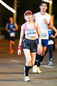 BIB: 43088, 6568
                            <button type="button" onclick="openModal(15701338)" class="btn btn-primary btn-sm float-right btn-popup" data-toggle="modal" data-target=".modal-high-quality">
                        <i class="fas fa-shopping-cart"></i> Add to Cart
                    </button>
                                            <button type="button" onclick="isThisMe(15701338, true)" class="btn btn-success btn-sm float-right btn-popup btn-isme hidden" data-toggle="tooltip" data-placement="bottom" title="นี่คือรูปของคุณใช่ไหม คลิกที่นี่เพื่อเอาเข้าอัลบั้ม">
                        <i class="fas fa-plus"></i> Add to album
                    </button>
                    <button type="button" onclick="isThisMe(15701338, false)" class="btn btn-warning btn-sm float-right btn-popup btn-isnotme hidden">
                        <i class="fas fa-ban"></i> Remove from album
                    </button>