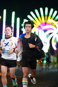 BIB: 4094
                            <button type="button" onclick="openModal(14566623)" class="btn btn-primary btn-sm float-right btn-popup" data-toggle="modal" data-target=".modal-high-quality">
                        <i class="fas fa-shopping-cart"></i> Add to Cart
                    </button>
                                            <button type="button" onclick="isThisMe(14566623, true)" class="btn btn-success btn-sm float-right btn-popup btn-isme hidden" data-toggle="tooltip" data-placement="bottom" title="นี่คือรูปของคุณใช่ไหม คลิกที่นี่เพื่อเอาเข้าอัลบั้ม">
                        <i class="fas fa-plus"></i> Add to album
                    </button>
                    <button type="button" onclick="isThisMe(14566623, false)" class="btn btn-warning btn-sm float-right btn-popup btn-isnotme hidden">
                        <i class="fas fa-ban"></i> Remove from album
                    </button>