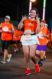 BIB: 206, 27901
                            <button type="button" onclick="openModal(15697860)" class="btn btn-primary btn-sm float-right btn-popup" data-toggle="modal" data-target=".modal-high-quality">
                        <i class="fas fa-shopping-cart"></i> Add to Cart
                    </button>
                                            <button type="button" onclick="isThisMe(15697860, true)" class="btn btn-success btn-sm float-right btn-popup btn-isme hidden" data-toggle="tooltip" data-placement="bottom" title="นี่คือรูปของคุณใช่ไหม คลิกที่นี่เพื่อเอาเข้าอัลบั้ม">
                        <i class="fas fa-plus"></i> Add to album
                    </button>
                    <button type="button" onclick="isThisMe(15697860, false)" class="btn btn-warning btn-sm float-right btn-popup btn-isnotme hidden">
                        <i class="fas fa-ban"></i> Remove from album
                    </button>