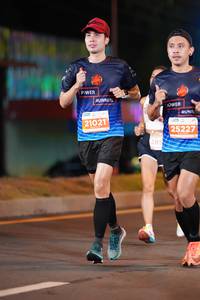 BIB: 21021, 25227, 285
                            <button type="button" onclick="openModal(14780755)" class="btn btn-primary btn-sm float-right btn-popup" data-toggle="modal" data-target=".modal-high-quality">
                        <i class="fas fa-shopping-cart"></i> Add to Cart
                    </button>
                                            <button type="button" onclick="isThisMe(14780755, true)" class="btn btn-success btn-sm float-right btn-popup btn-isme hidden" data-toggle="tooltip" data-placement="bottom" title="นี่คือรูปของคุณใช่ไหม คลิกที่นี่เพื่อเอาเข้าอัลบั้ม">
                        <i class="fas fa-plus"></i> Add to album
                    </button>
                    <button type="button" onclick="isThisMe(14780755, false)" class="btn btn-warning btn-sm float-right btn-popup btn-isnotme hidden">
                        <i class="fas fa-ban"></i> Remove from album
                    </button>