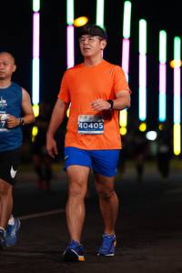 BIB: 40405
                            <button type="button" onclick="openModal(14620935)" class="btn btn-primary btn-sm float-right btn-popup" data-toggle="modal" data-target=".modal-high-quality">
                        <i class="fas fa-shopping-cart"></i> Add to Cart
                    </button>
                                            <button type="button" onclick="isThisMe(14620935, true)" class="btn btn-success btn-sm float-right btn-popup btn-isme hidden" data-toggle="tooltip" data-placement="bottom" title="นี่คือรูปของคุณใช่ไหม คลิกที่นี่เพื่อเอาเข้าอัลบั้ม">
                        <i class="fas fa-plus"></i> Add to album
                    </button>
                    <button type="button" onclick="isThisMe(14620935, false)" class="btn btn-warning btn-sm float-right btn-popup btn-isnotme hidden">
                        <i class="fas fa-ban"></i> Remove from album
                    </button>